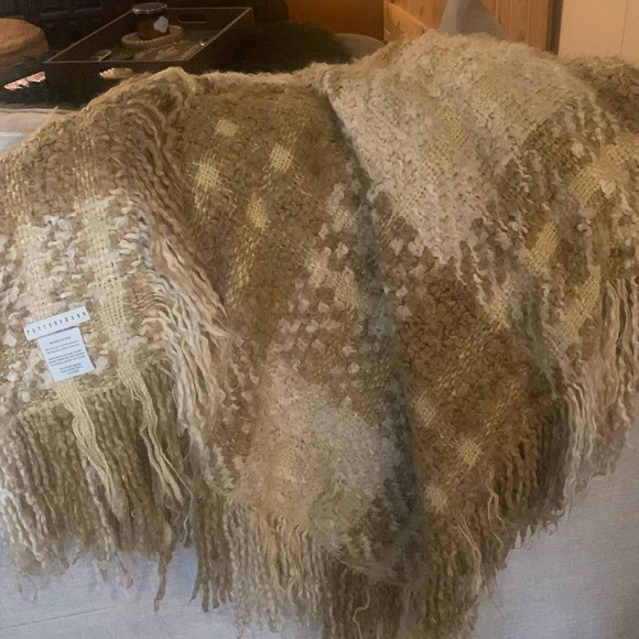 Pottery Barn Other Pottery Barn Woven Cream And Beige Throw Blanket